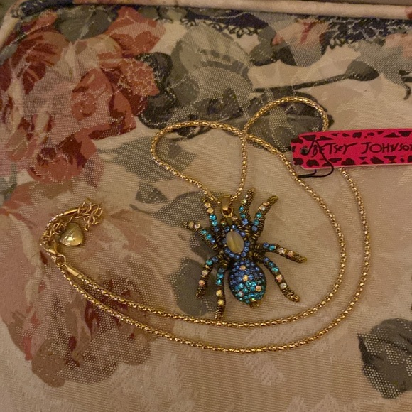 Betsey Johnson Blue Rhinestone Spider Necklace 18” Goldtone Chain - Picture 2 of 6
